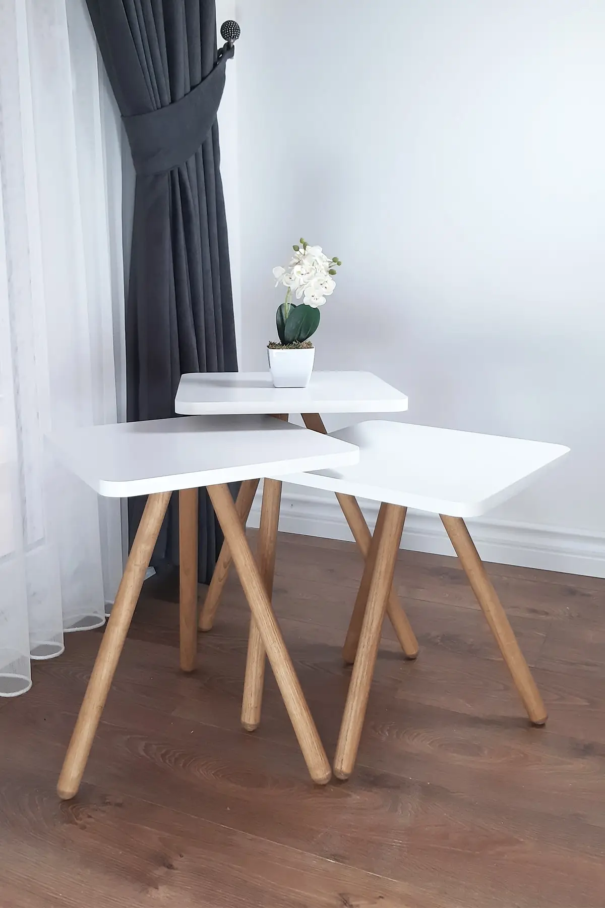 White Triple Wood Pedestal Square Design Zigon Coffee Table