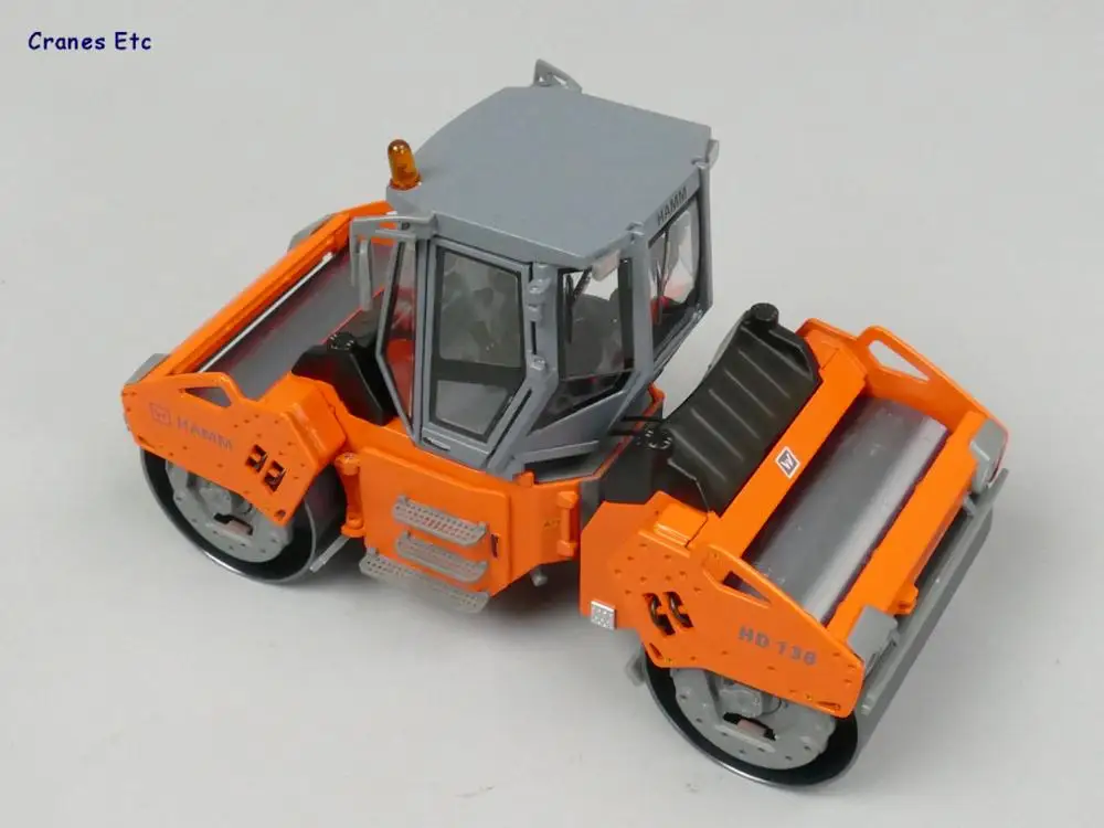 Original diecast 1:35 Wirtge HD138 Hamm Double Cylinder roadroller model