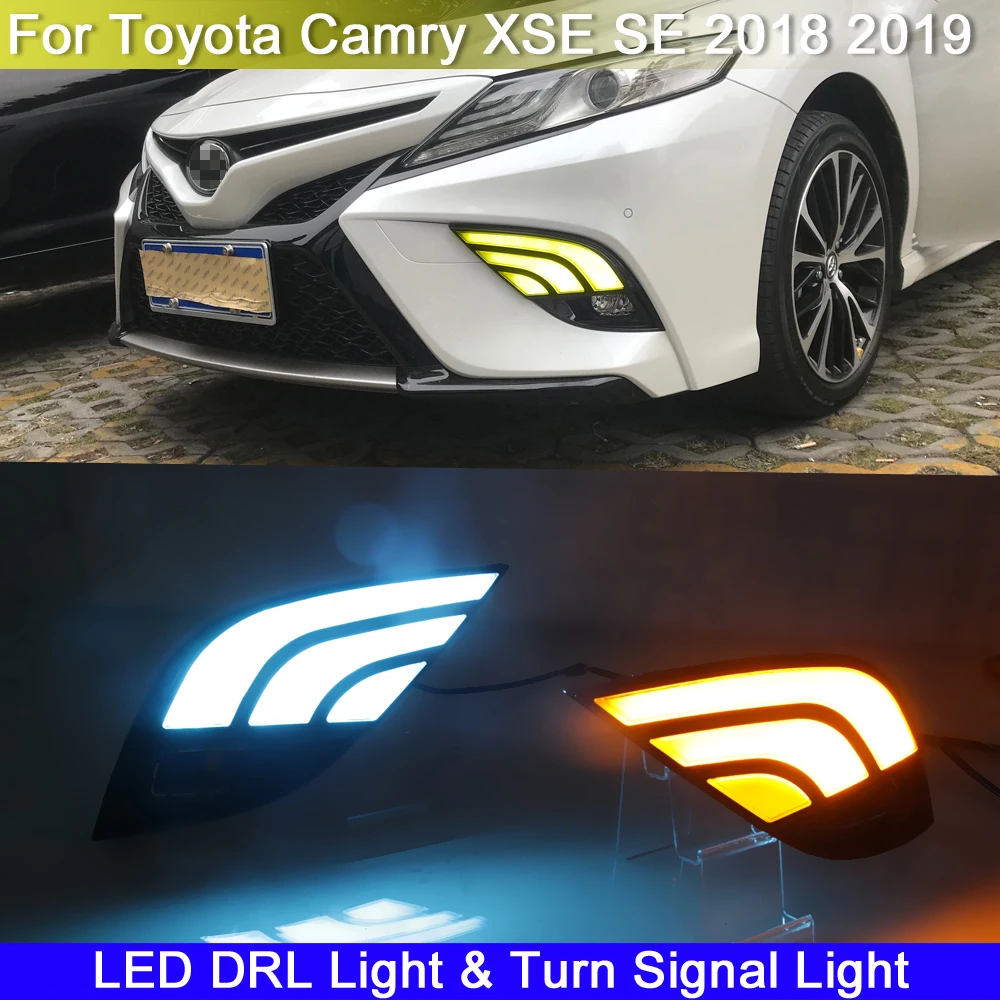 

3-in-1 Front Bumper Fog Warning Lamp White DRL Daytime Driving Light Turn Signal Lights For Toyota Camry XSE SE 2018 2019