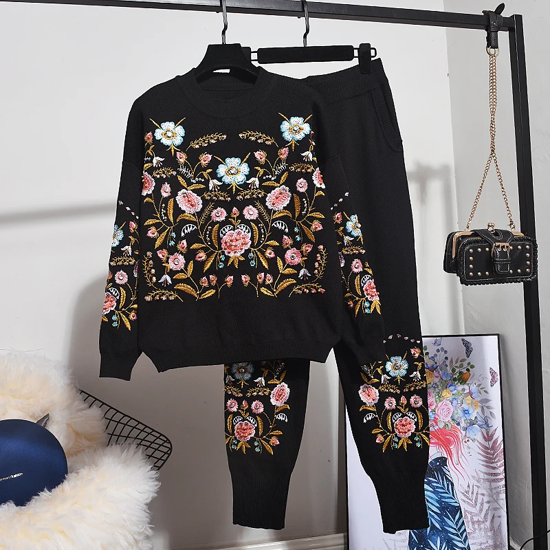 Autumn Winter Black Tracksuit Knitted Set Women Embroidery Flower Sweater Casual Pants Women Loose Two Piece Outfits Female Suit