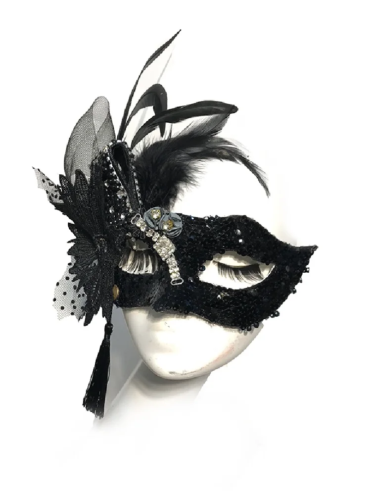 

Black Angel Flash Diamond Tassel Feather Mask