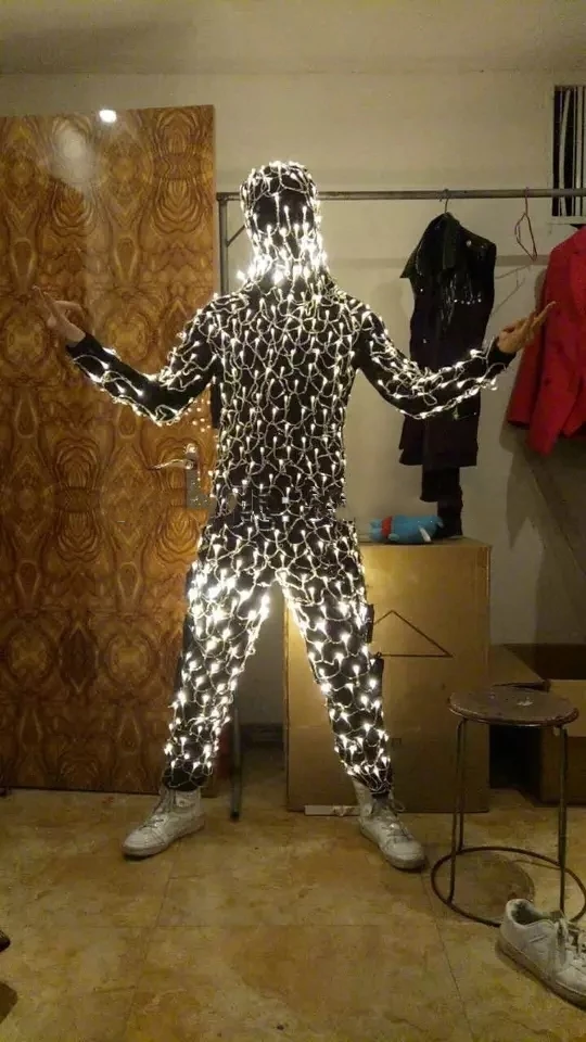 

Whole body light flashes white light color Halloween bar male ds dj dance glowing costume led light up gogo costume
