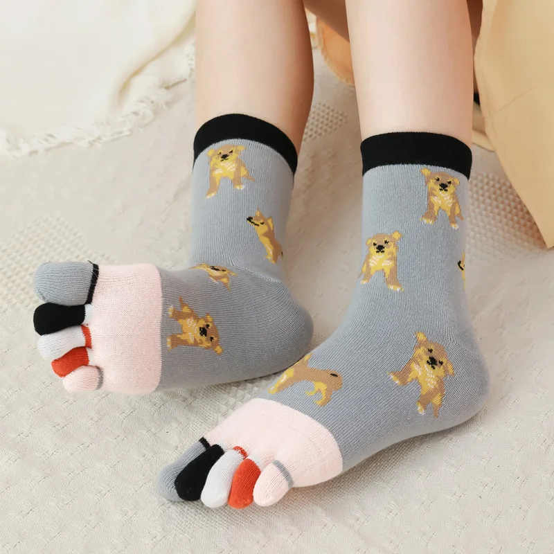 Autumn And Winter Cartoon Puppies Jacquard Colorful Toes Five Finger Socks For Women Lovely Kawaii Ankle Socks