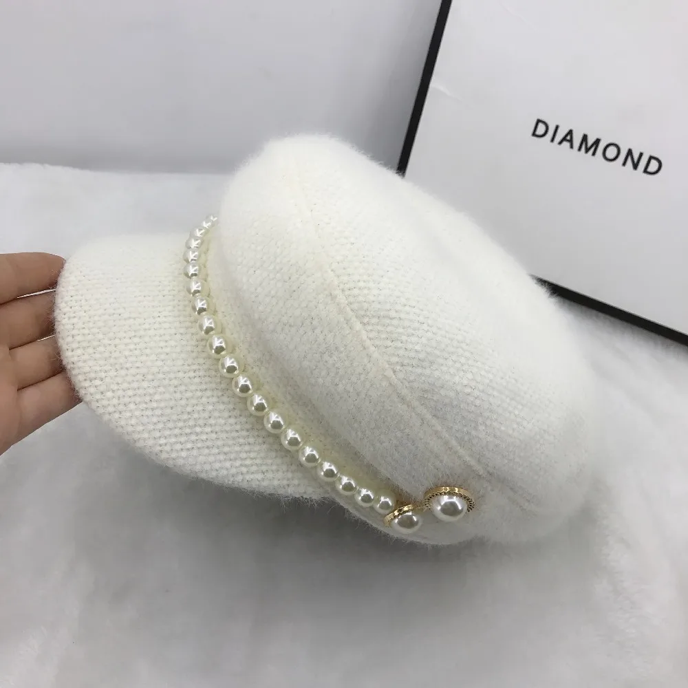 Military Cap Pearl Buttons Winter Warm Faux Fur Lady Octagonal Hat Women Leisure Visors Cap Newsboy Caps Pearl Mink Hair Hats