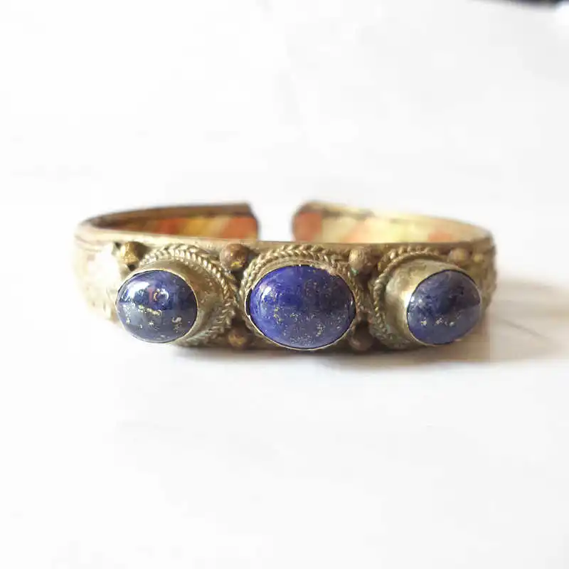 Indian Rose Copper Inlaid Stone Beads Open Cuff Bangle Multi Colors Lapis Lazuli Tiger Eye Nepal Vintage Jewelry BB-462