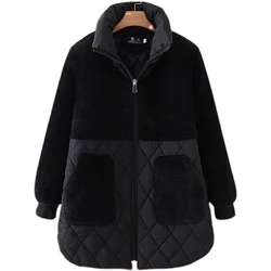 2025 Płaszcz zimowy damski Faux Mink Fur Splice Gruba ocieplana kurtka Femmes Down Cotton Parka Wadded Fashion Oversize Black Female