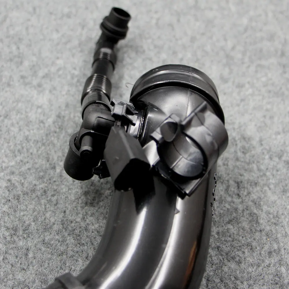 Apply to Passat B5 PASSAT 2.0 intake hose Air guide device Suction pipe Exhaust pipe 06B 133 354