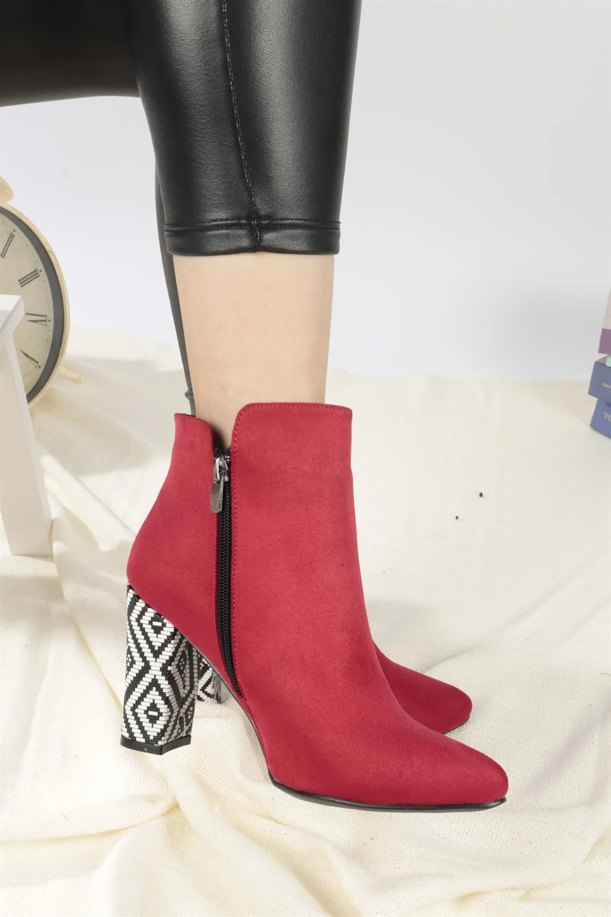 Botas de ante rojo Aureola