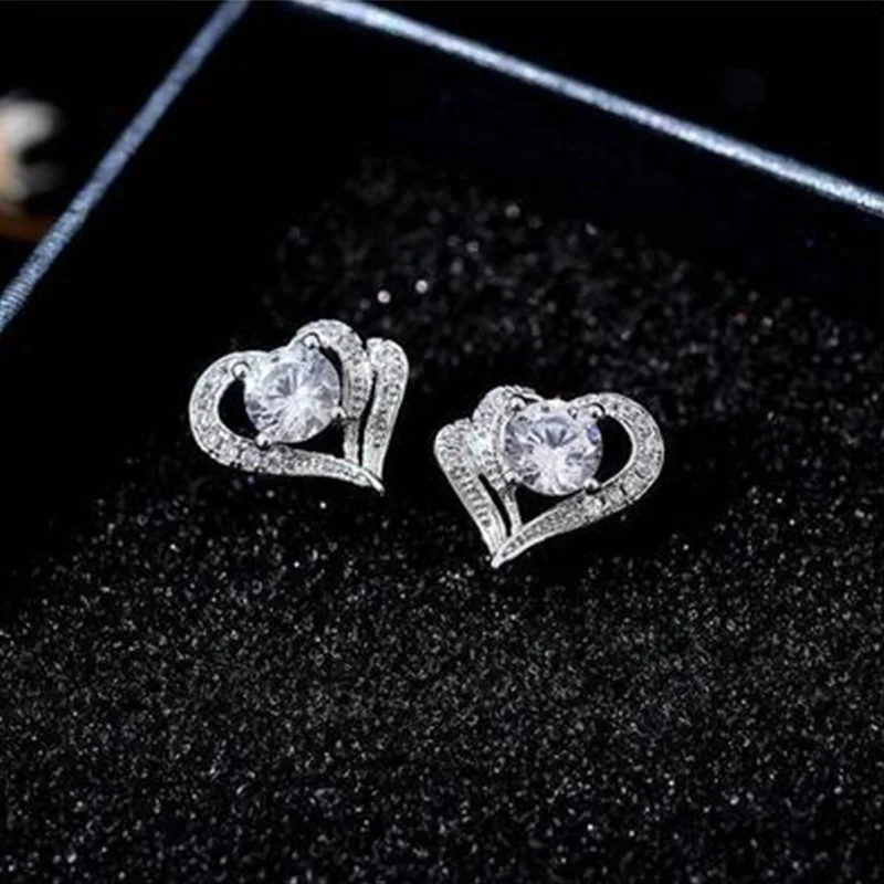 Huitan Creative Double Heart Shaped Stud Earrings with AAA White Cz Stone Romantic Women\'s Love Earrings Elegant Female Jewelry