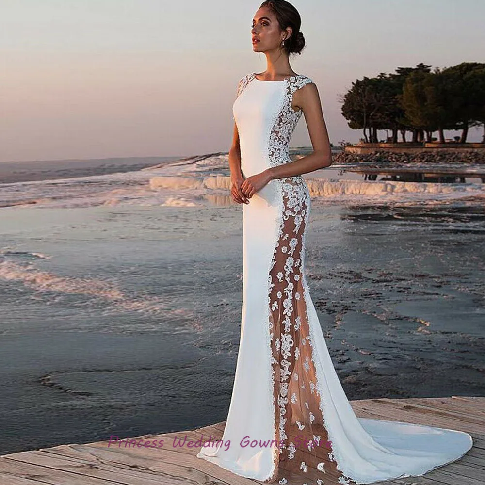 Robe de mariée sirène en dentelle latérale bohème pour la mariée, encolure dégagée, fermeture à glissière au dos, train de balayage en fibre, robe de patients civils, fête sur la plage