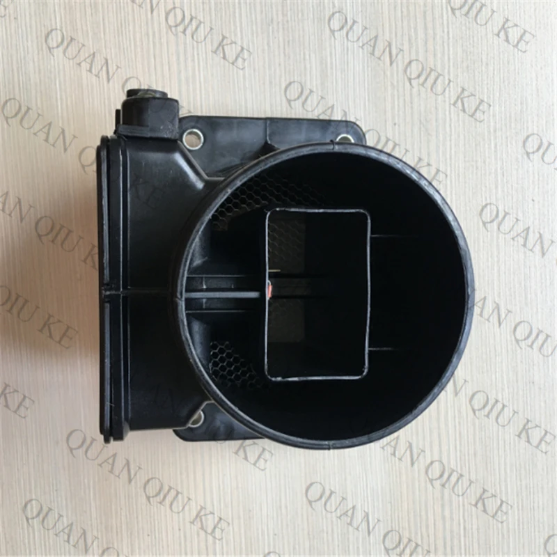 Mass Air Flow Meter Sensor MD336501 E5T08271 MAF Sensor Fit For Sebring Eclipse Galant 2.4L 3.0L Mass Air Flow Sensor