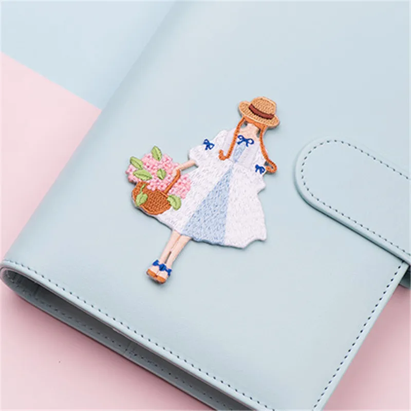 

MAXSIN FUN 1 Pc High Quality Cartoon Embroidered Cute Girl Sticker Flower Patch Garment Accessories Clothes Decorative DIY