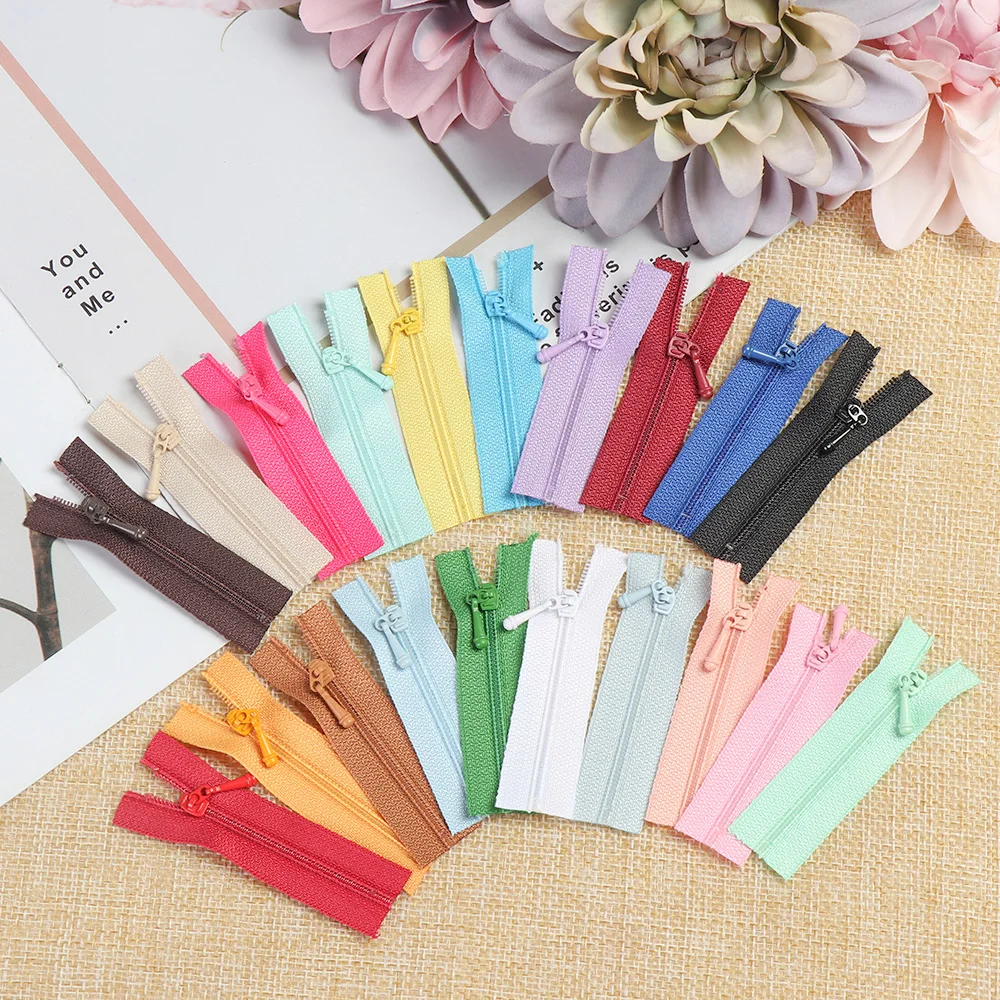 5Pcs Mini Zipper for Handmade Sewing Doll Clothes Doll Clothing Zipper Scrapbooking Garment Applique Accessory