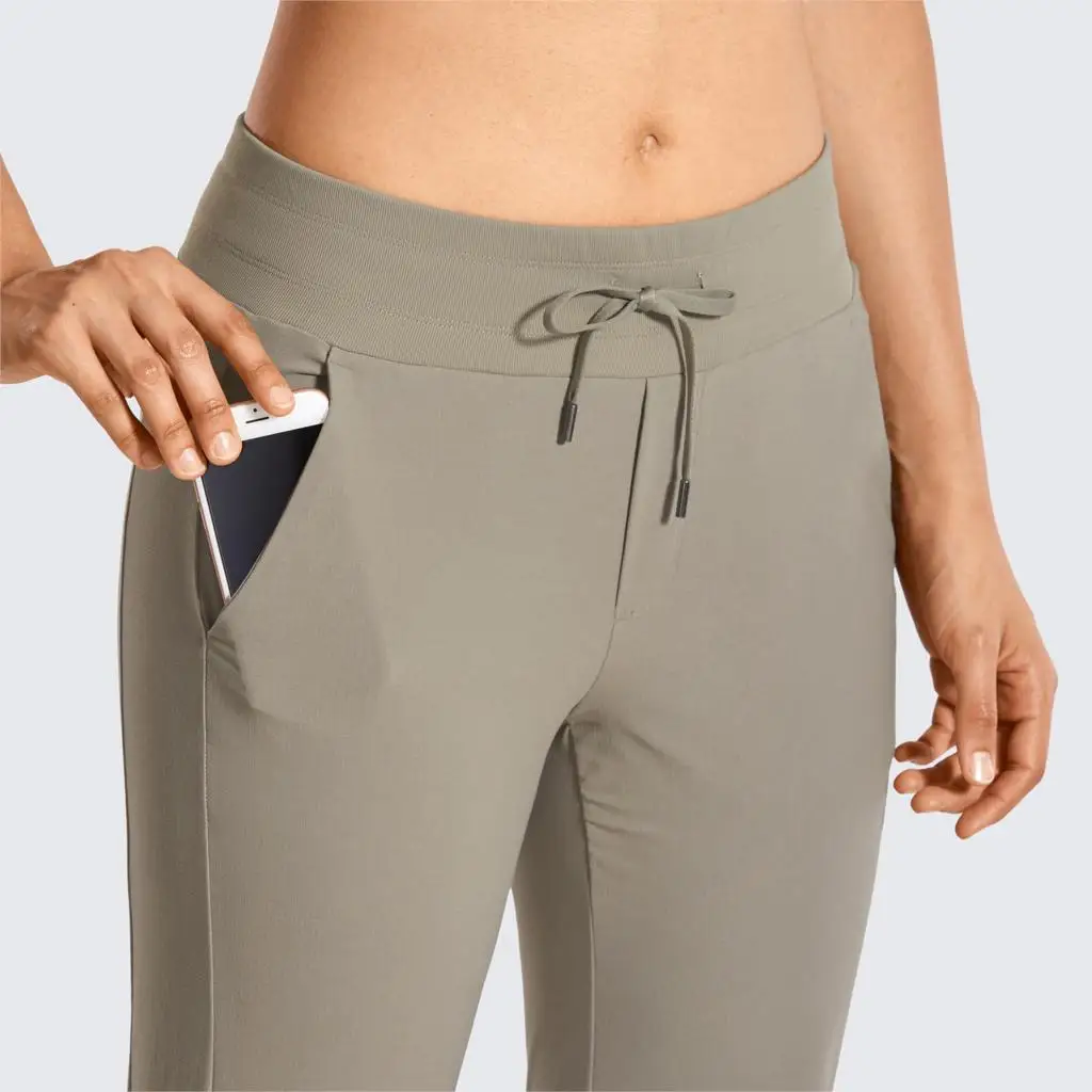 Syrokan Vrouwen Wandelen Broek Lichtgewicht Sneldrogende Trekkoord Joggers Met Zakken Elastische Taille Reizen Pull Op Broek-27.5''