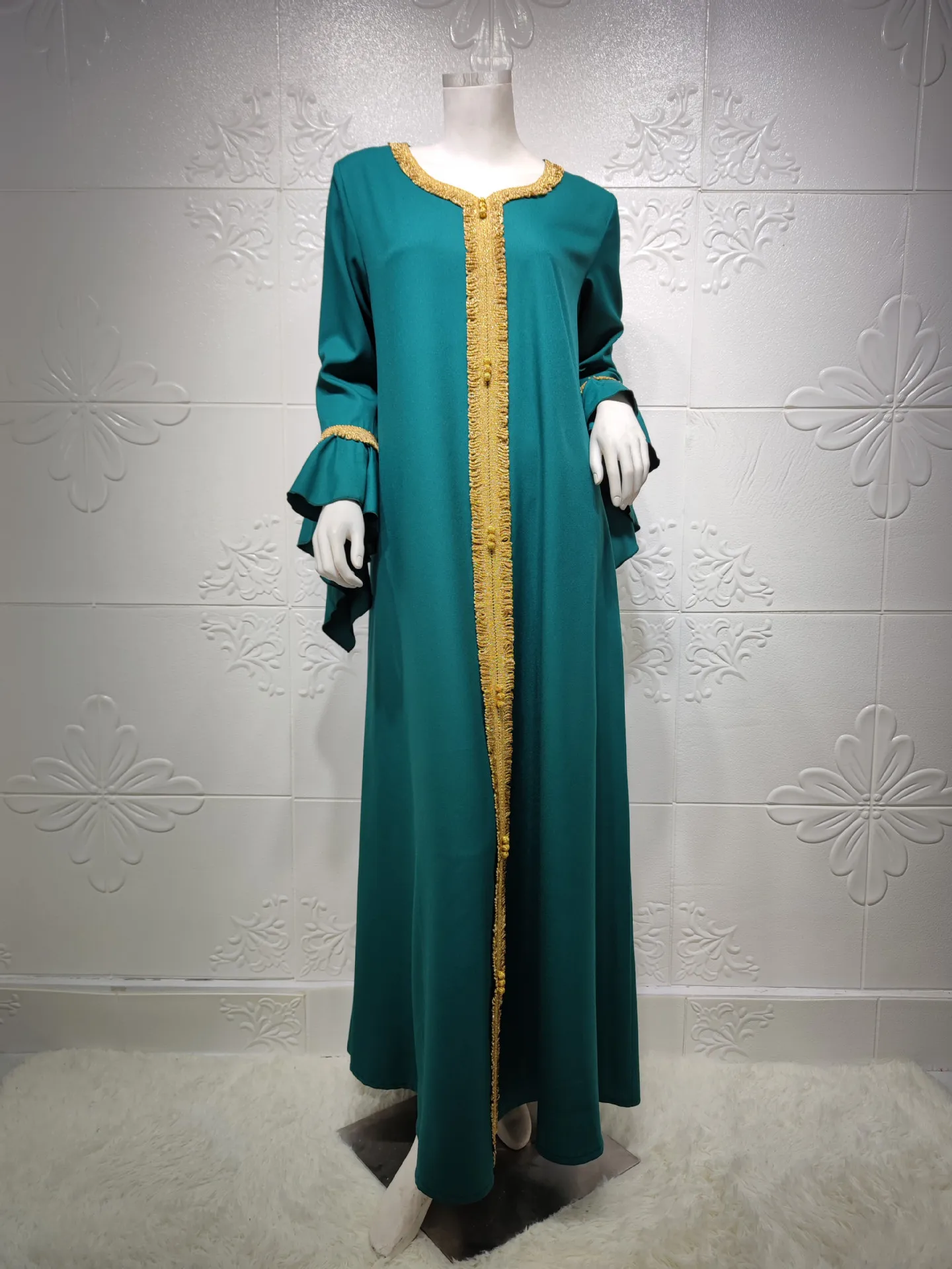 

Ramadan Eid Embroidered gold lace Abaya Maxi Dress Women's Islamic Long Embroidery Muslim Robes Arabic Turkey Clothes F2790