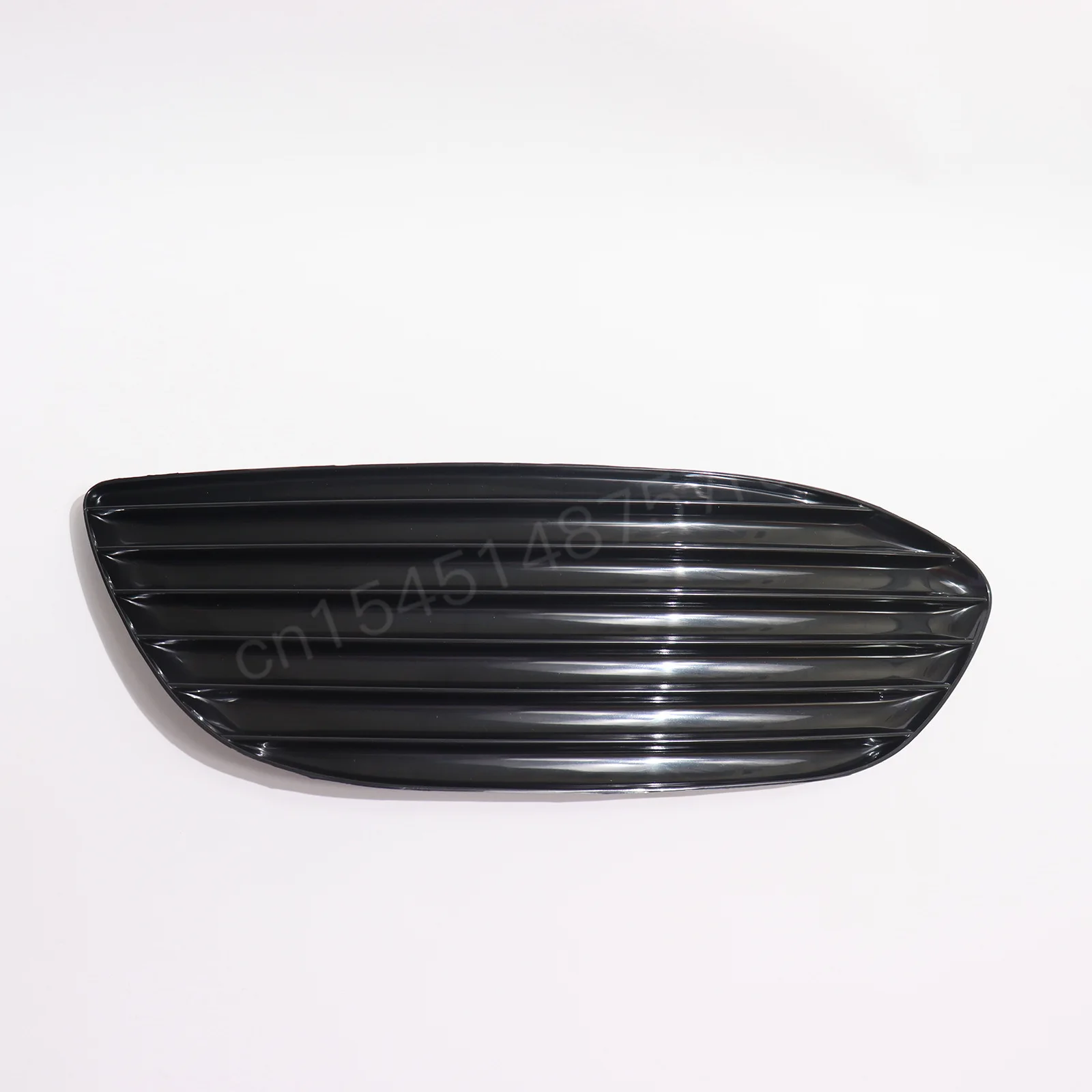 

Left fog lamp frame grille front bumper trim panel suitable for Mercedes Benz C-Class A2058851523