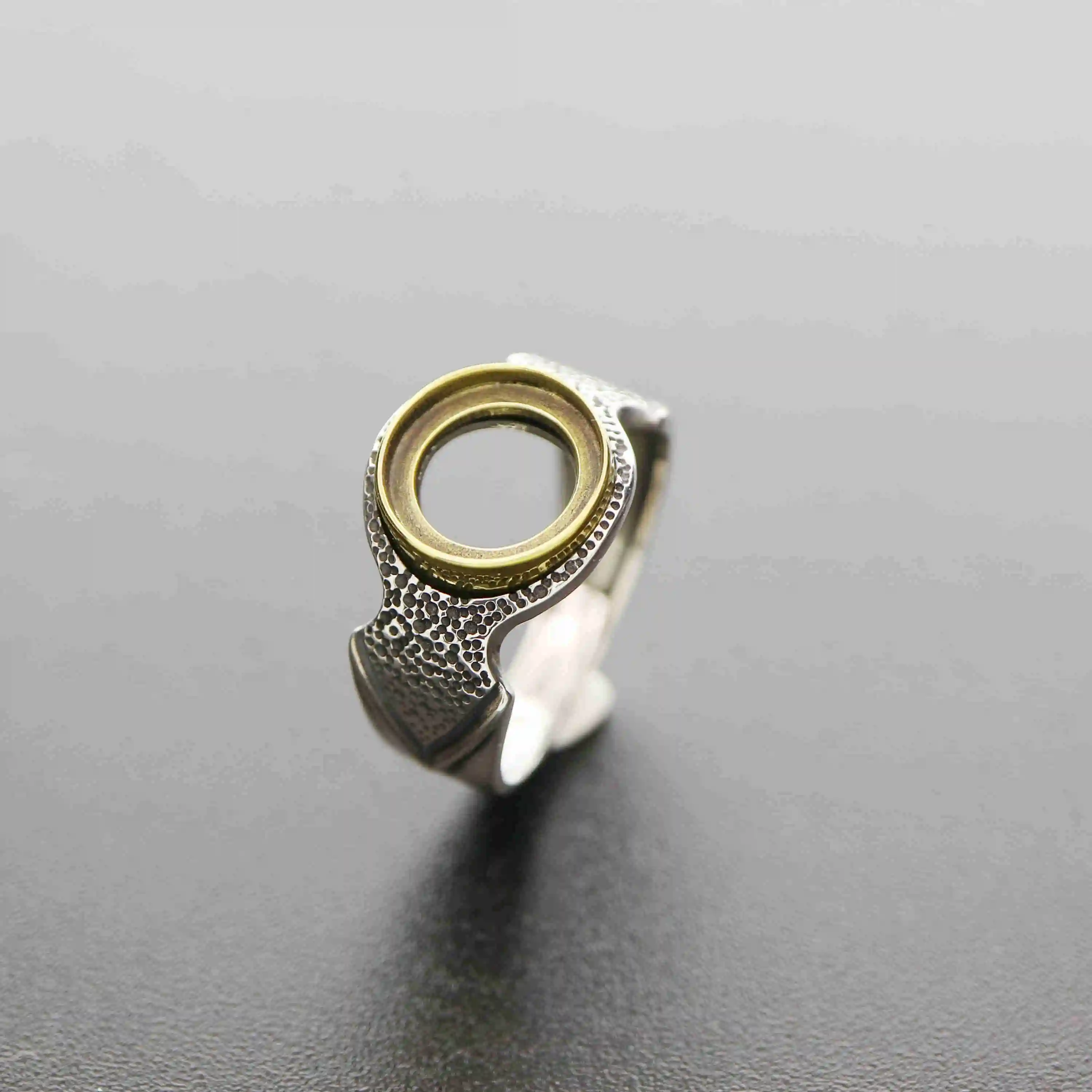 10MM round vintage style brass merged antiqued silver cabochon bezel solid 925 sterling silver adjustable ring setting 1213045