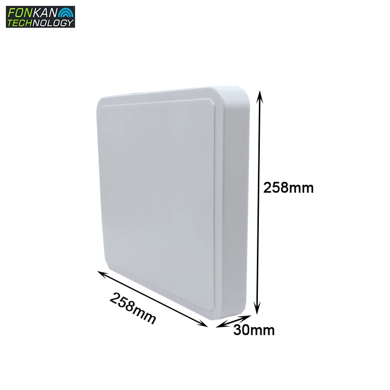 860-960Mhz guadagno 9dBi polarizzazione circolare passiva IP67 impermeabile ABS esterno esterno UHF Antenna RFID per lettore