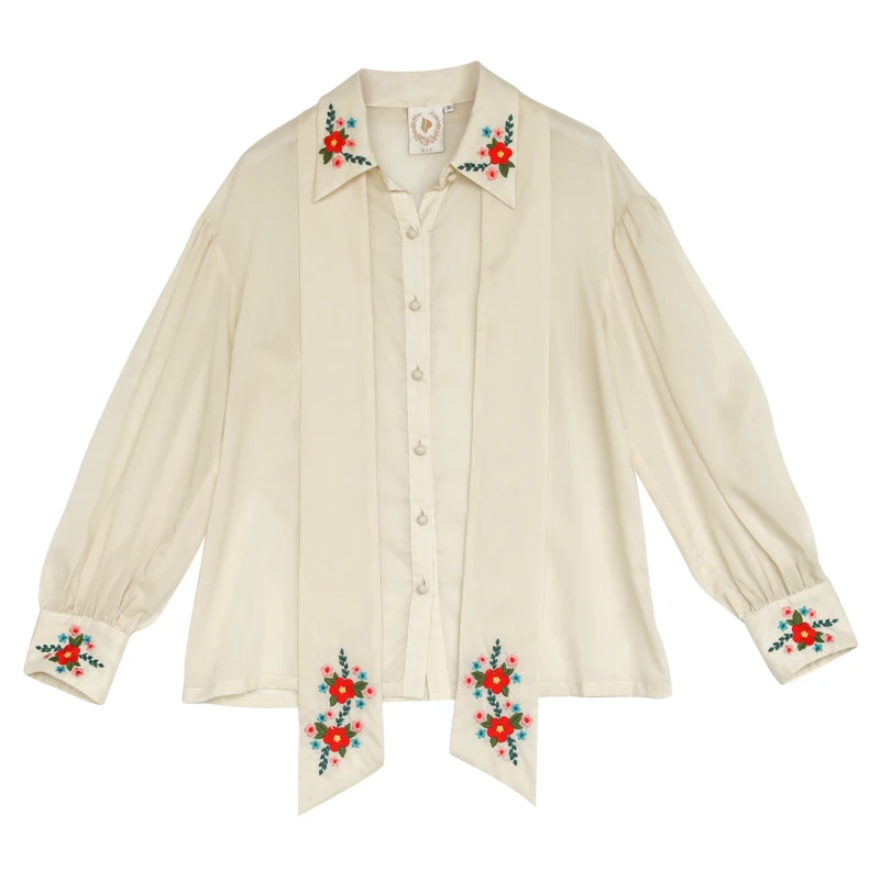 Lente Zomer Vrouwen Vintage Elegante Mori Meisje Zoete Lange Mouwen Borduren Casual Losse Allmatch Shirts Blouses Met Banden