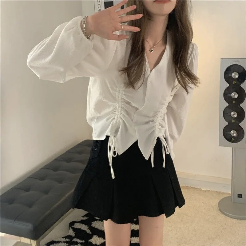 Shirts Women Design Shirring Elegant High Street Solid Long Puff Sleeve Blouses V-neck Retro French Style Button Up Tops Mujer