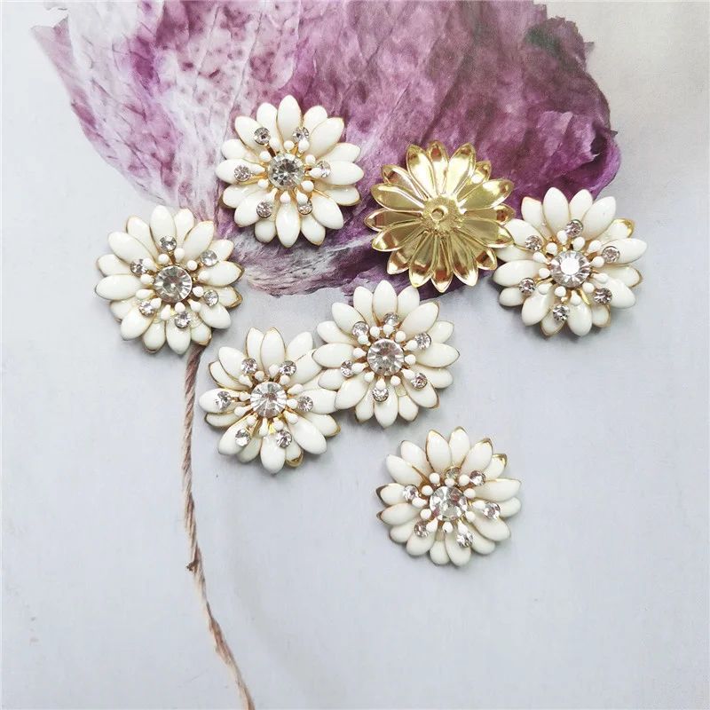 5pcs/pack Enamel Daisy Flower Cabochons Iron Flatback For Jewelry Making Findings Scrapbook Crafts Phone Case Decor