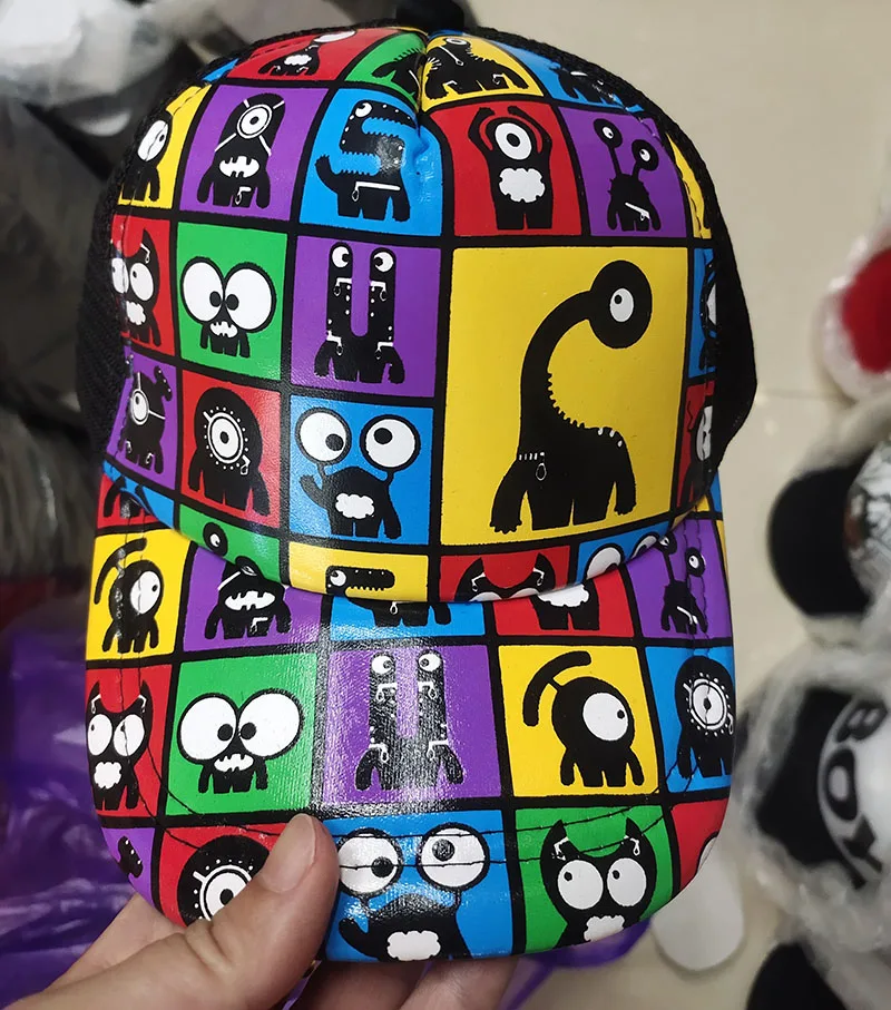 New Summer kids baby breathable graffiti trucker hats Parent-chid boy girl Cartoon Baseball caps Snapbacks hats