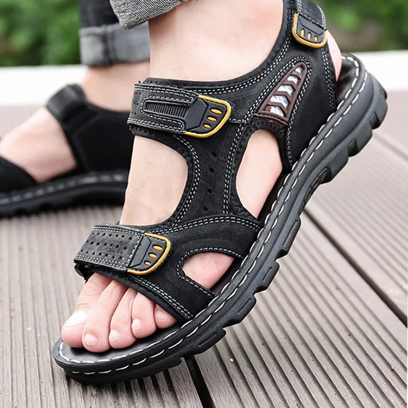 Men Sandals Summer Leisure Beach Holiday Sandals Men Shoes 2021 New Outdoor Male Retro Comfortable Casual Sandals Men Sneakers