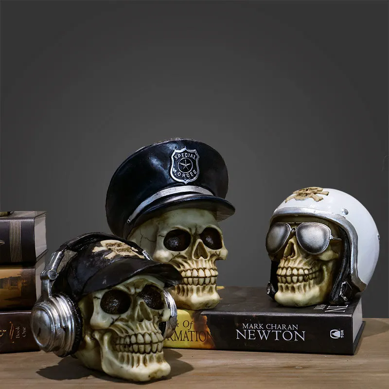 Creative Vintage Resin Skull Statue Skeleton Props Sculpture Home Office Desk Decoration Ornament Halloween Decor Birthday Gift