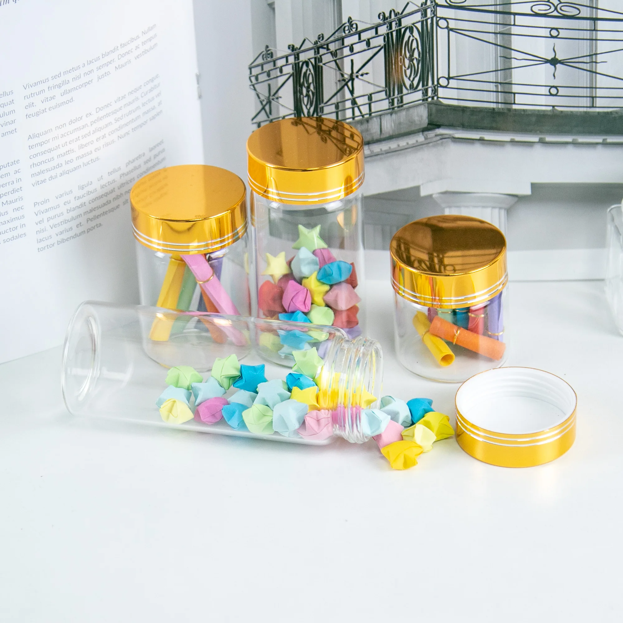 

24Pcs 50ml 80ml 100ml 150ml Hyaline Glass Container have Screw Plastic Cap with Golden Tangent Simple Cute Reusable Craft Vials