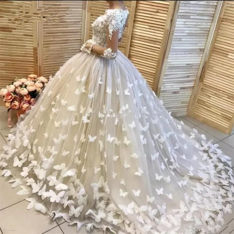 Flower Wedding Dresses Long Sleeves 3D Floral Appliqued Bridal Gown Elegant Custom Made Sweep Train Beach Robe De Mariée