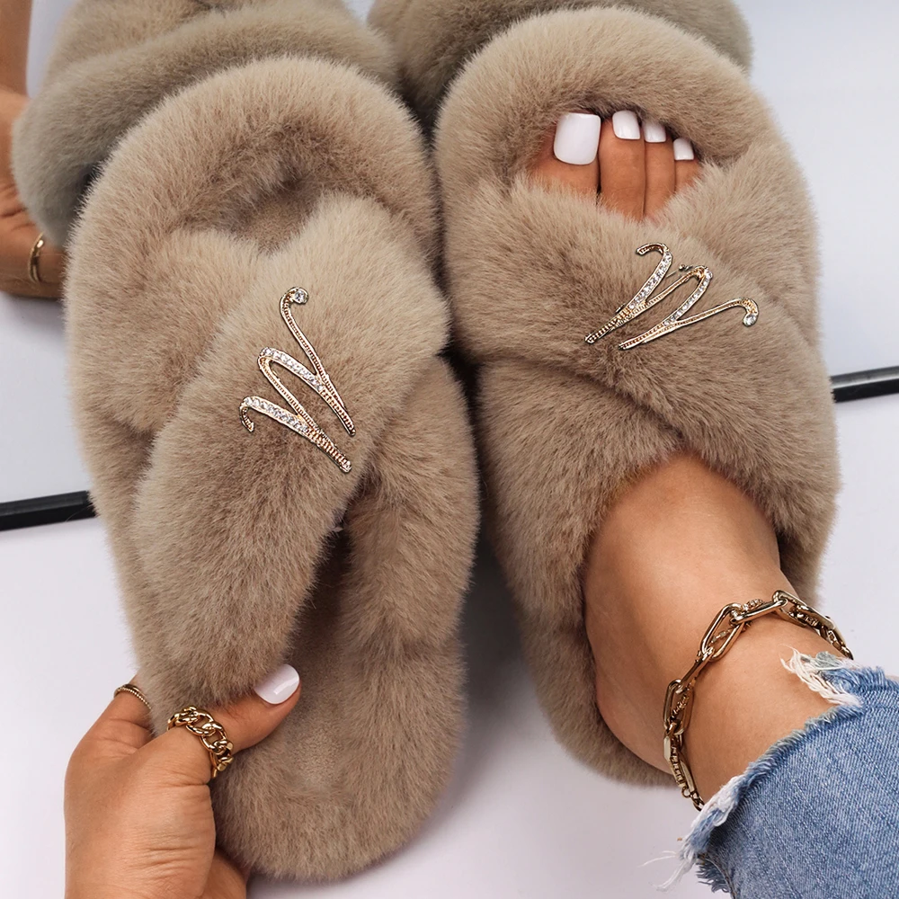 Slippers Women Luxury Designer Letter Fluffy House Slippers Female Faux Fur Slides Open Toe Flat Sandals Furry Shoes Custom 2022