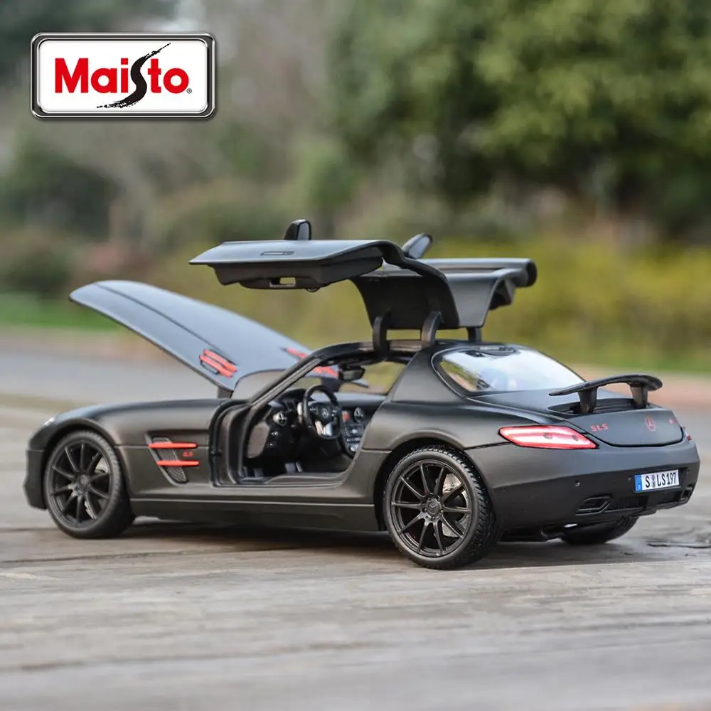 Maisto 1:18 Mercedes Benz SLS AMG Static Die Cast Vehicles Collectible Model Car Toys