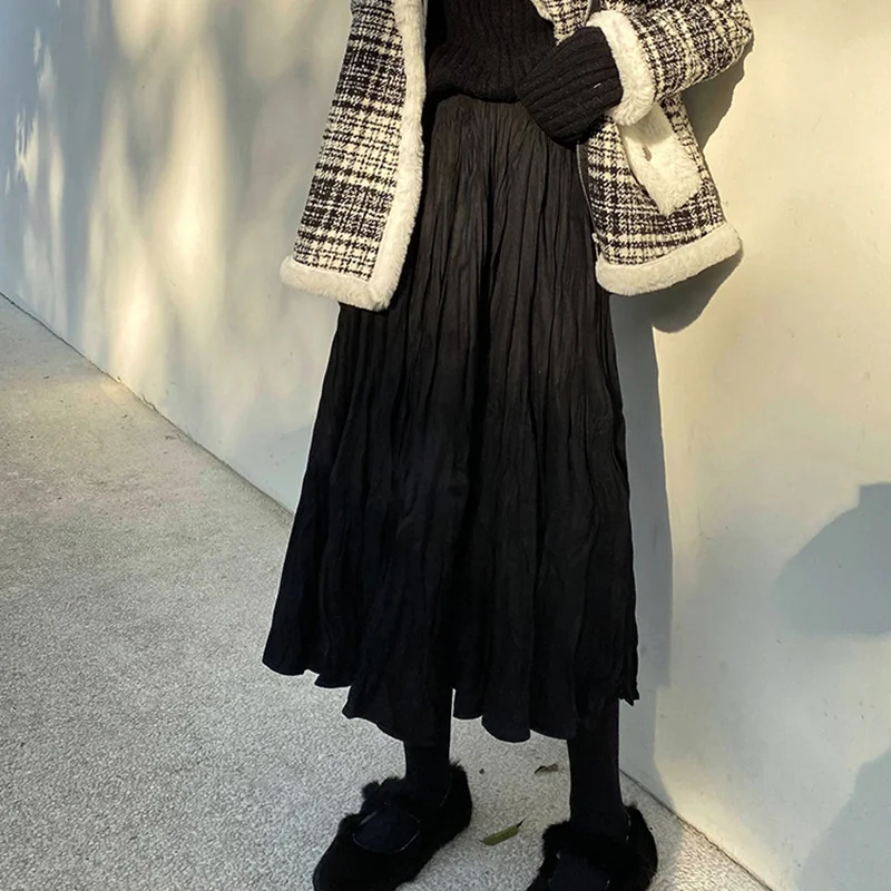 2022 Autumn Winter Wrinkled Black Pleated Skirt Women Korean Style Casual High Waisted A-Line Long Skirts Midi falda plisada