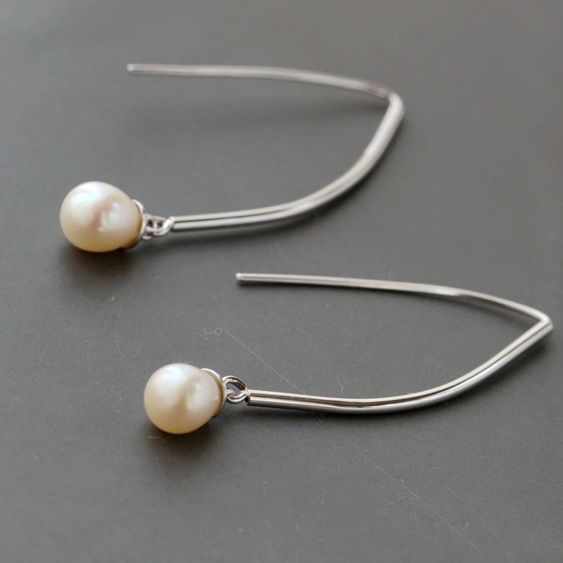 Minimalist Design Inlaid Natural Freshwater Pearl Earrings 925 Sterling Silver Earring Simplicity and Elegance Lady Jewelry Gift