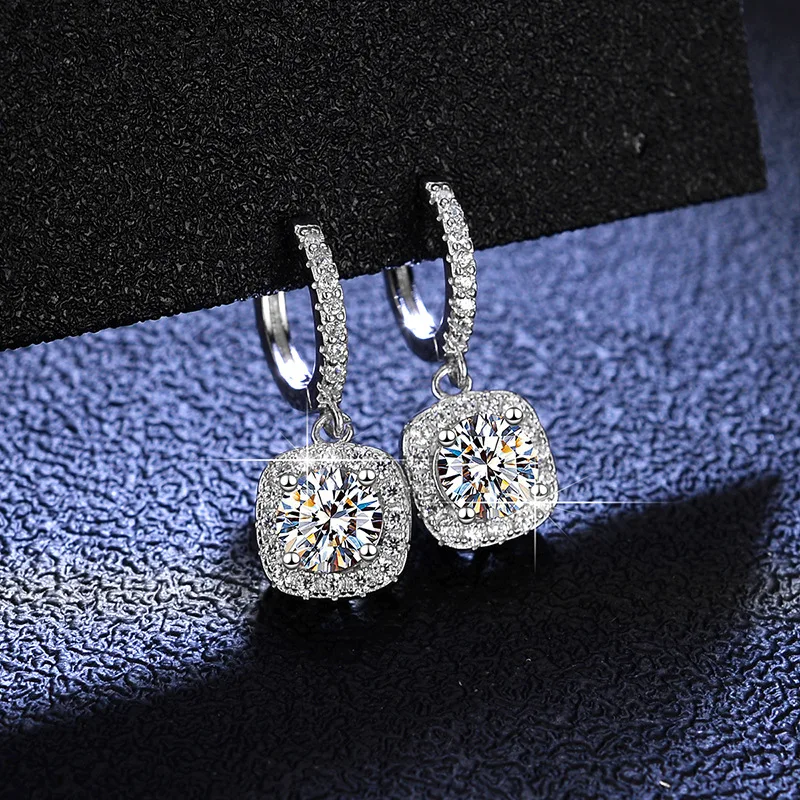 LESF 925 Silver 1 Ct Cushion Moissan Diamond Earrings Women's Stud Earrings Vintage Type Engagement Gift Fine Jewelry