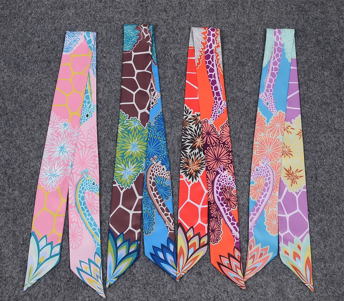 2023 Brand Design Giraffe Skinny Scarf Fashion Women Bag Scarves Hair Neck Silk Scarf For Ladies Striped Foulard Headband