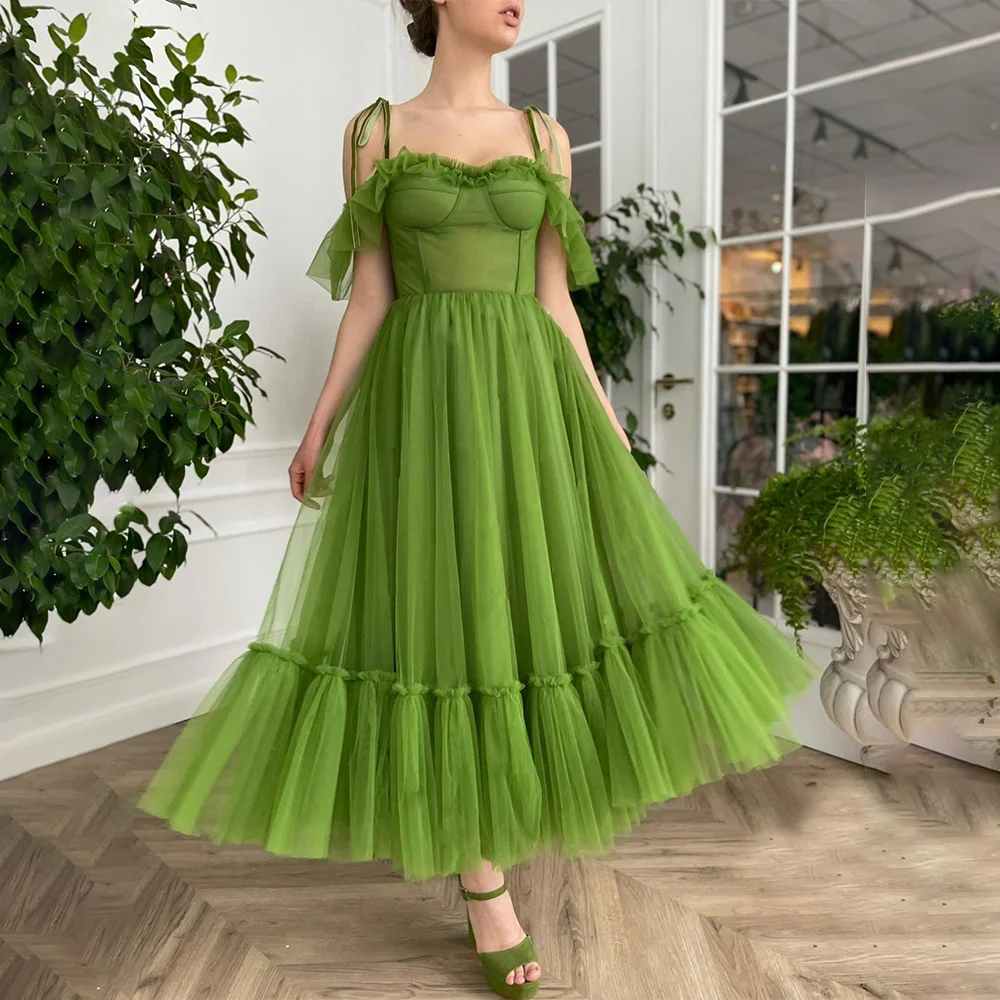 Brautkleid mit gerüschten Tüll-Spaghettiträgern, knöchellang, drapiert, gerüscht, maßgeschneidert, tief ausgeschnittener Reißverschluss, schlichte Tanz-, Abschlussball- und Abendkleider