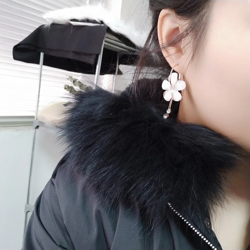 Tassel earrings ladies earrings new fashion transparent petals acrylic zircon earrings