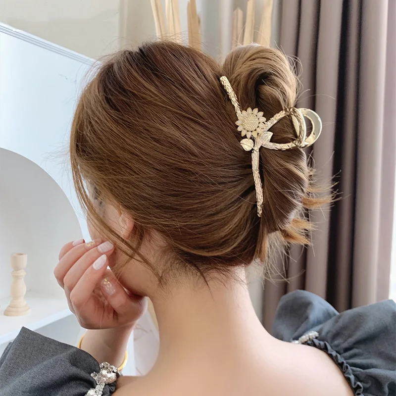 Exquisite Forest Luxury Sunflower Leaf Texture Shark Clip Retro Grab Clip Back Head Hair Clip Personalized Hair Accessories 2021