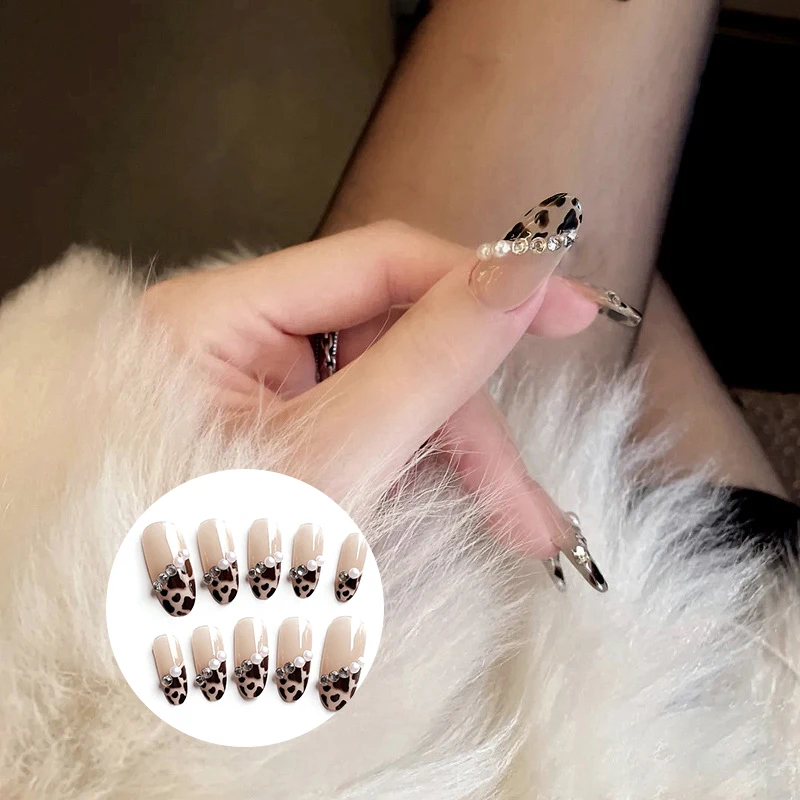 24pcs Leopard Pearl Wear Long Paragraph Fashion Manicure Patch False Nails Save Time Wearable Nail Patch DL