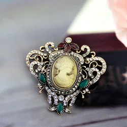 Sunspicems Vintage Victoria Head Brooch Pin for Women Retro Gold Color Resin Rhinestone Ethnic Banquet Lapel Jewelry Party Gift