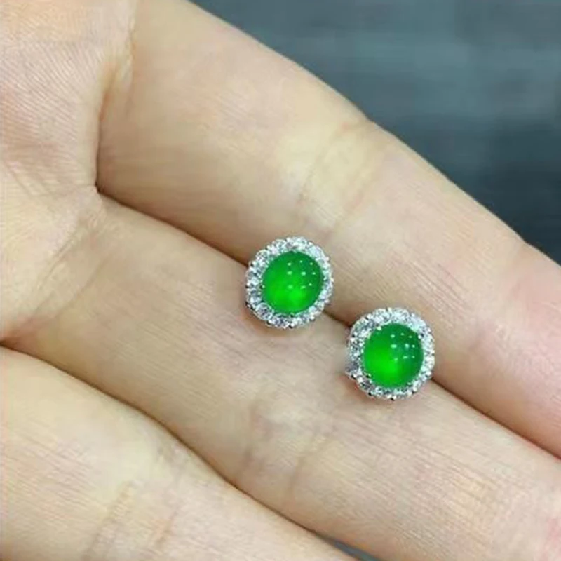 

New design natural chalcedony high ice green egg noodle earrings simple and classic daily wear women's jewelry accessories