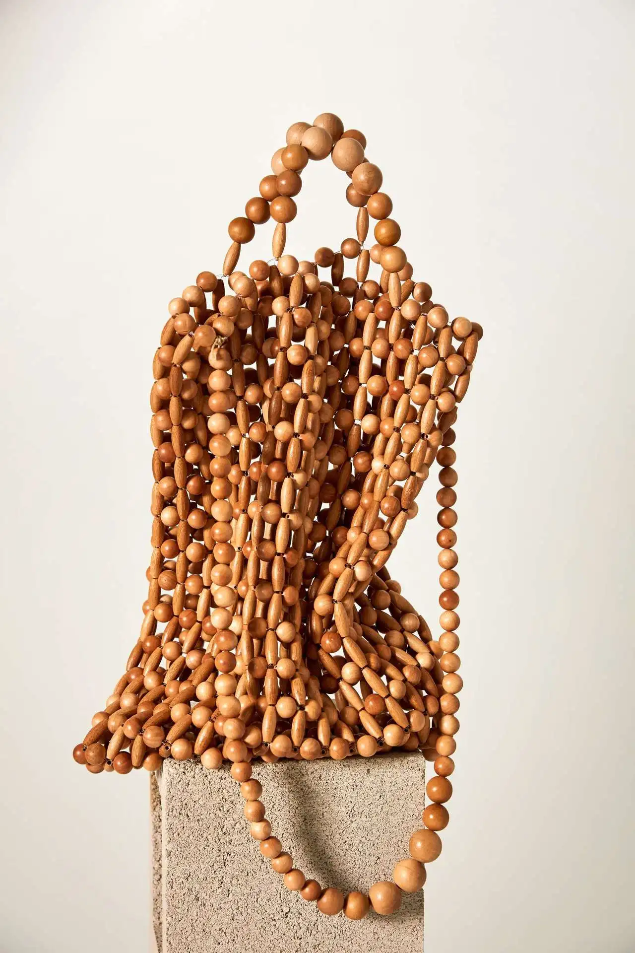 Hand-woven bag from natural wood beads handbag retro bamboo bag beach bag hollowed Creative antique style fashion woven bag