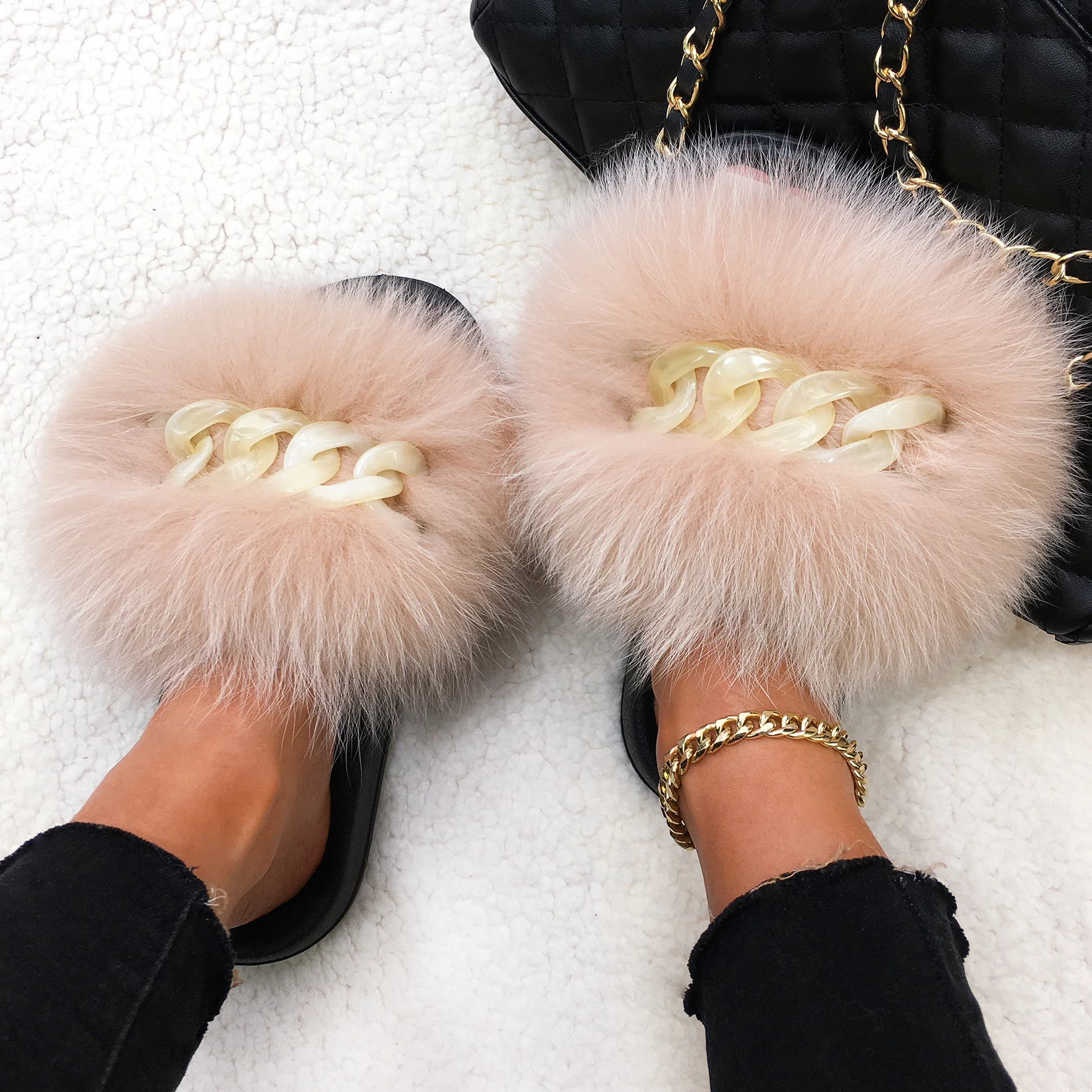 Furry Fur Slides Real Fox Fur Slippers Fluffy Flip Flops Designer Chain Plush Slippers Cozy Women Beach Flat Sandals House Shoes