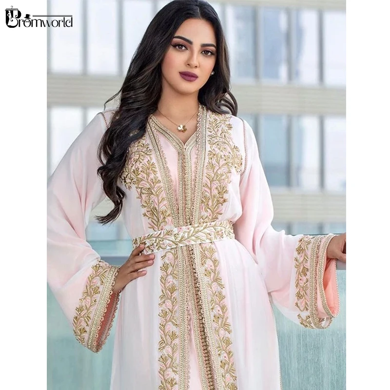 Pink Moroccan Caftan Evening Dress Gold Embroidery Special Occasion Dresses for Women Prom Long Sleeves Formal Party Gown 2022