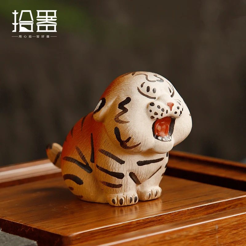 

Little tiger purple sand ornaments tea pet boutique can raise Yixing simulation zodiac tea to play cute tea table