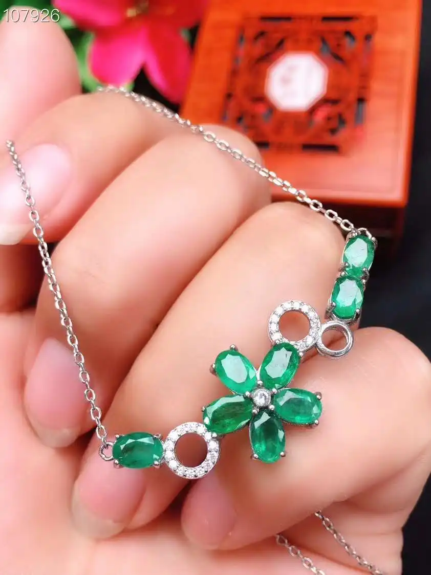 

100% Natural And Real Emerald Pandant Solid S925 Sterling Silver Emerald necklace For Women Colour Gem Stone Fine Jewelry