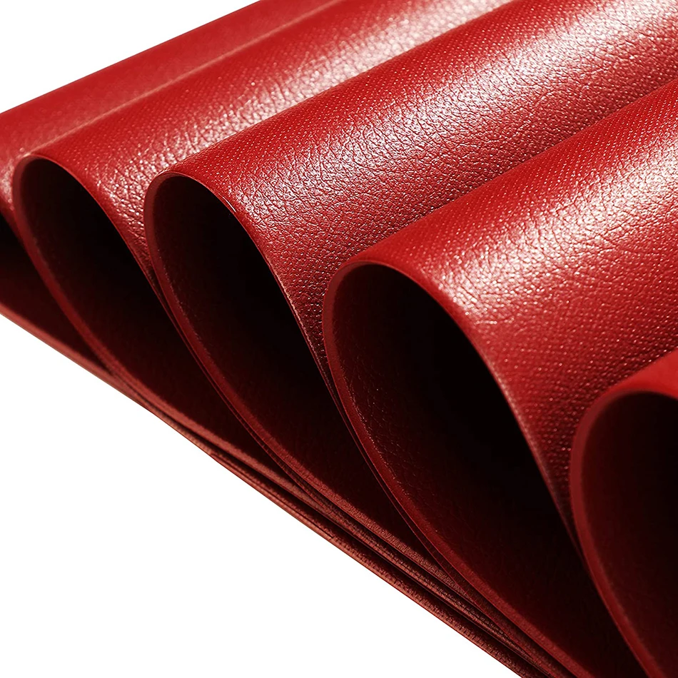 Placemats PU Leather Heat Resistant Washable for Dining Table Mats Non-Slip Stain Family Kitchen Tableware Red Black