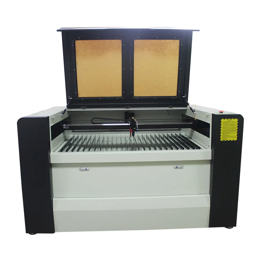 

51 "x 35" 130W CO2 laser cutter with auto-focus function