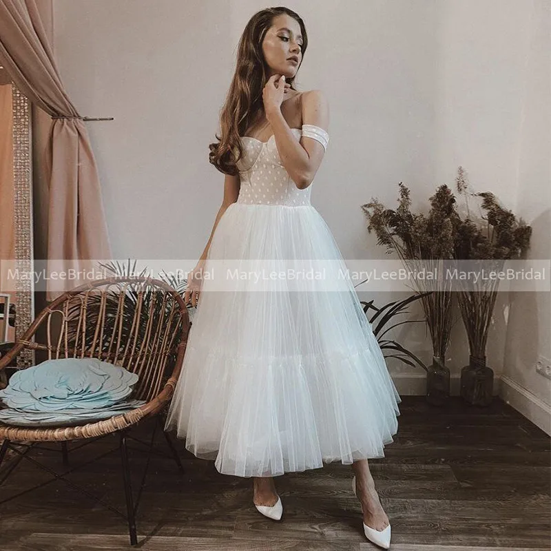 

Boho Short Wedding Dresses Off The Shoulder Splicing Tulle Sweetheart Bridal Dress Tea-Length Wedding Gowns For Summer Wedding